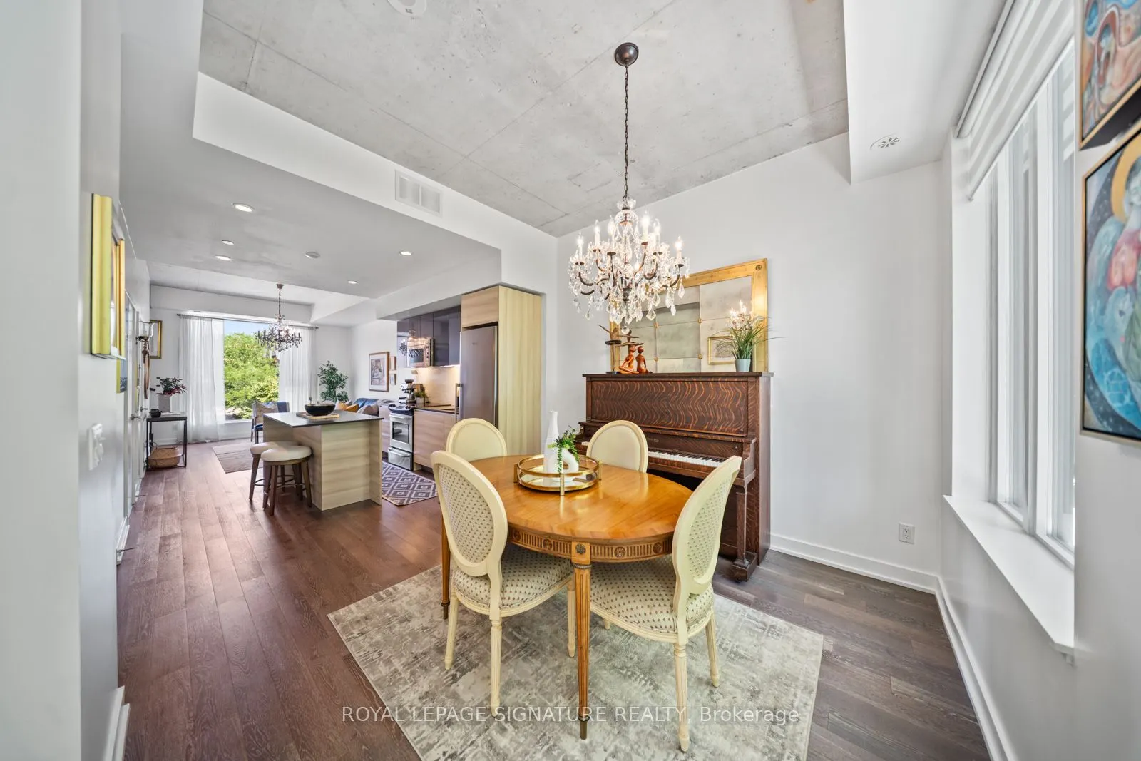 1190 Dundas Street E, #331