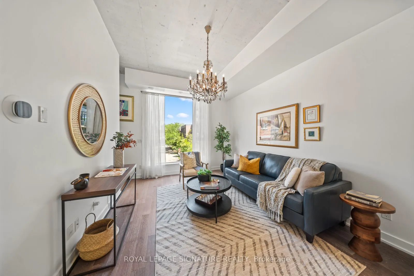 1190 Dundas Street E, #331
