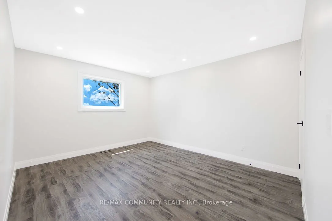 13750 Old Simcoe Road