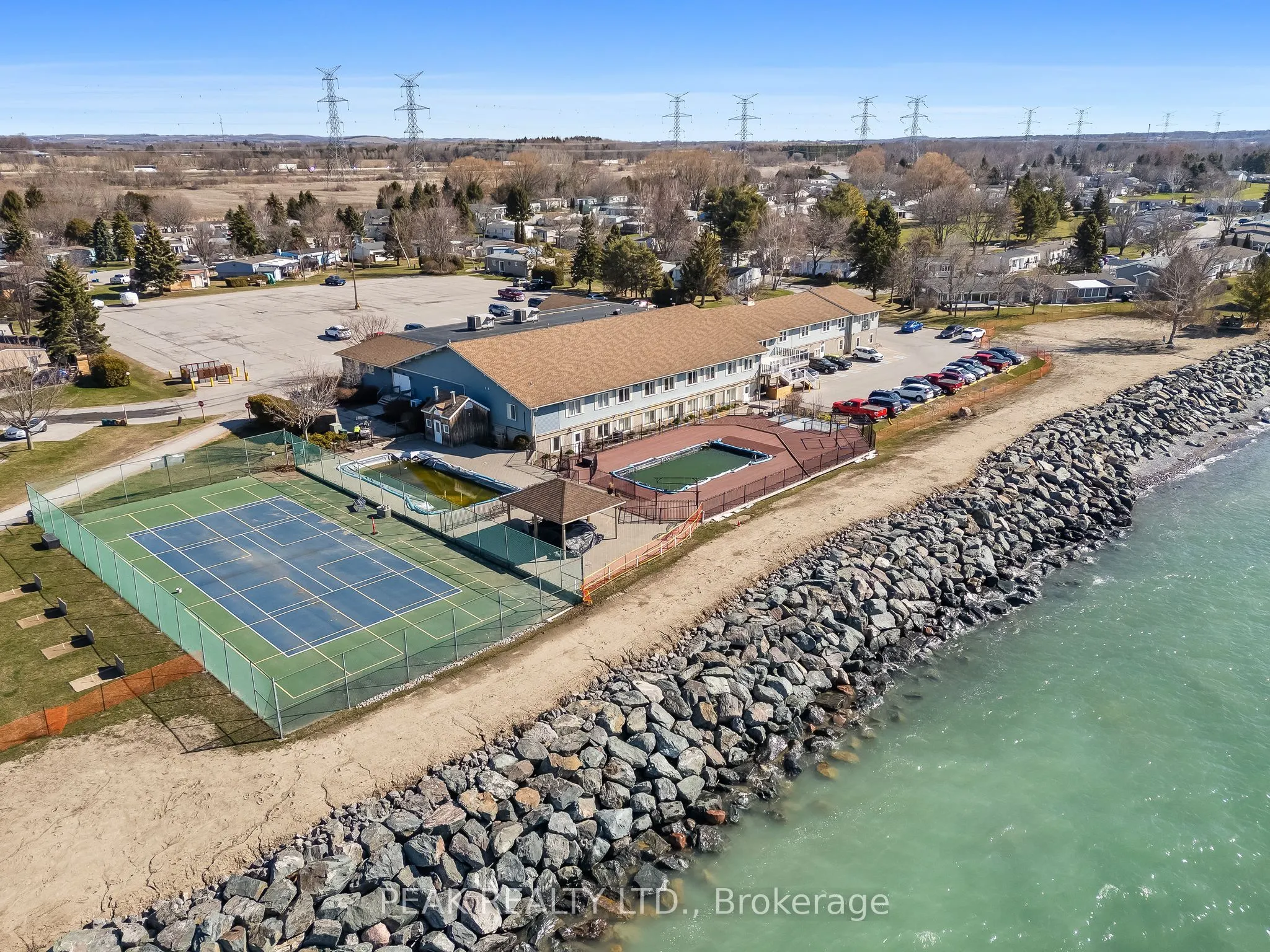 71 Bluffs Road