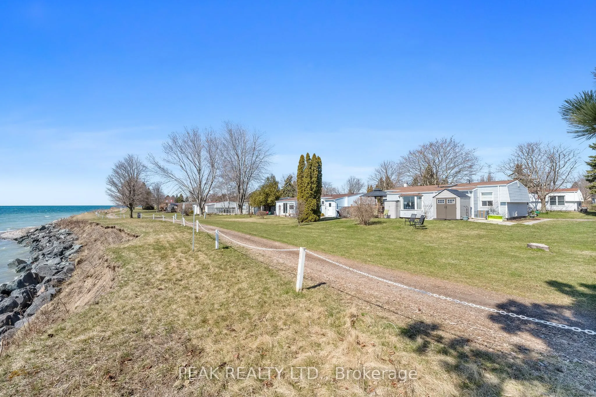 71 Bluffs Road