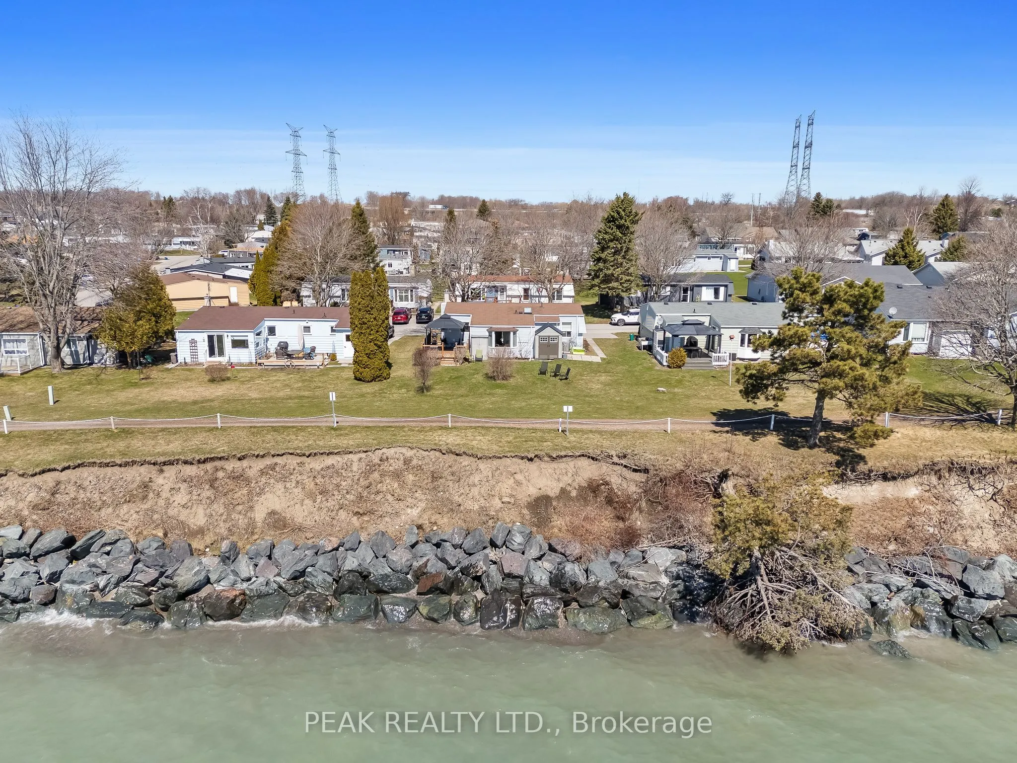 71 Bluffs Road