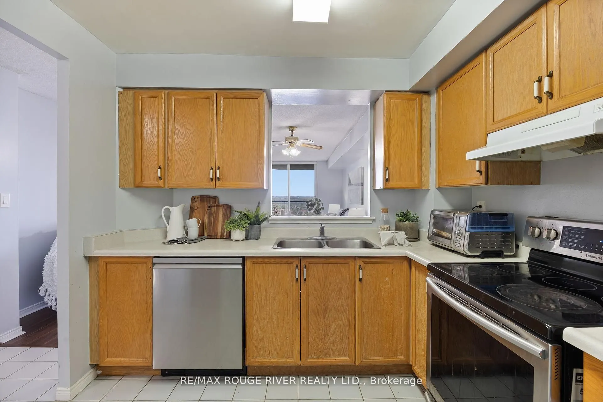 400 McLevin Avenue, #1804