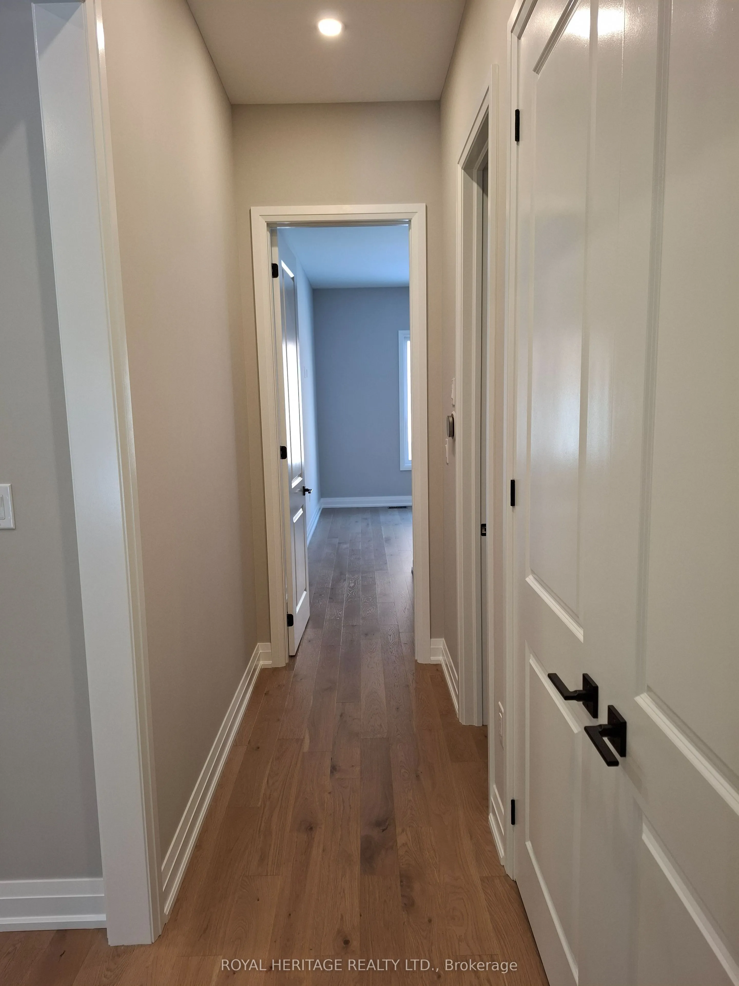 8 St Augustine Drive