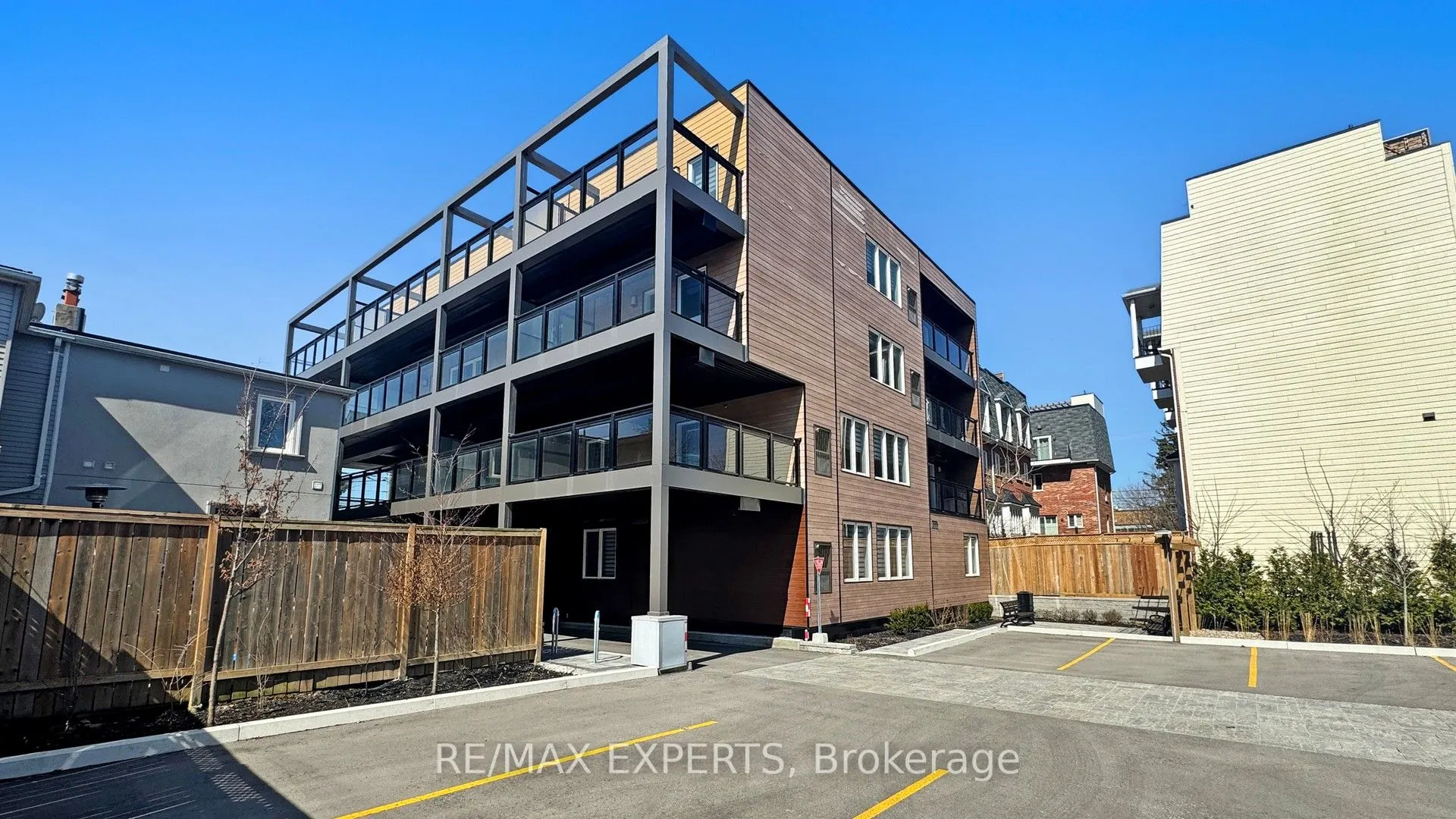 45 Connaught Avenue #302