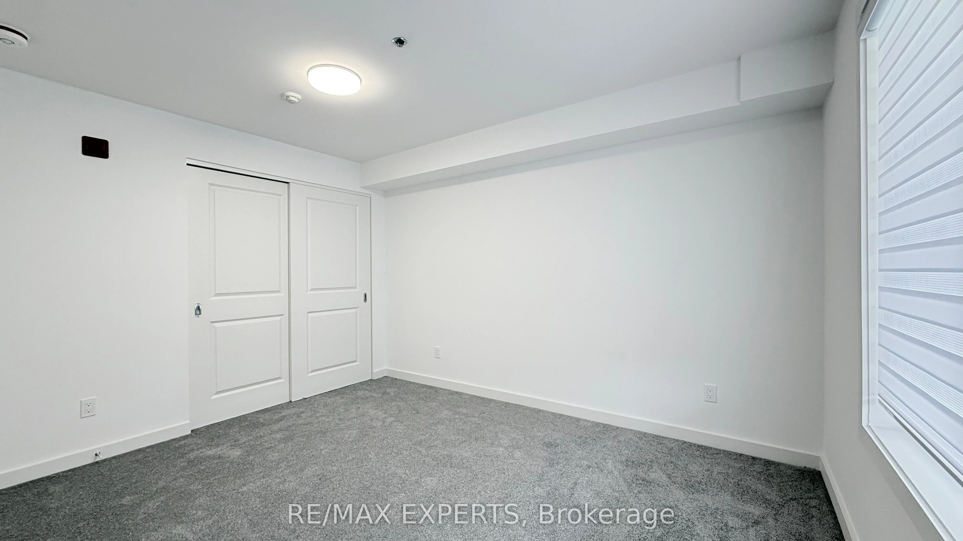 45 Connaught Avenue #302