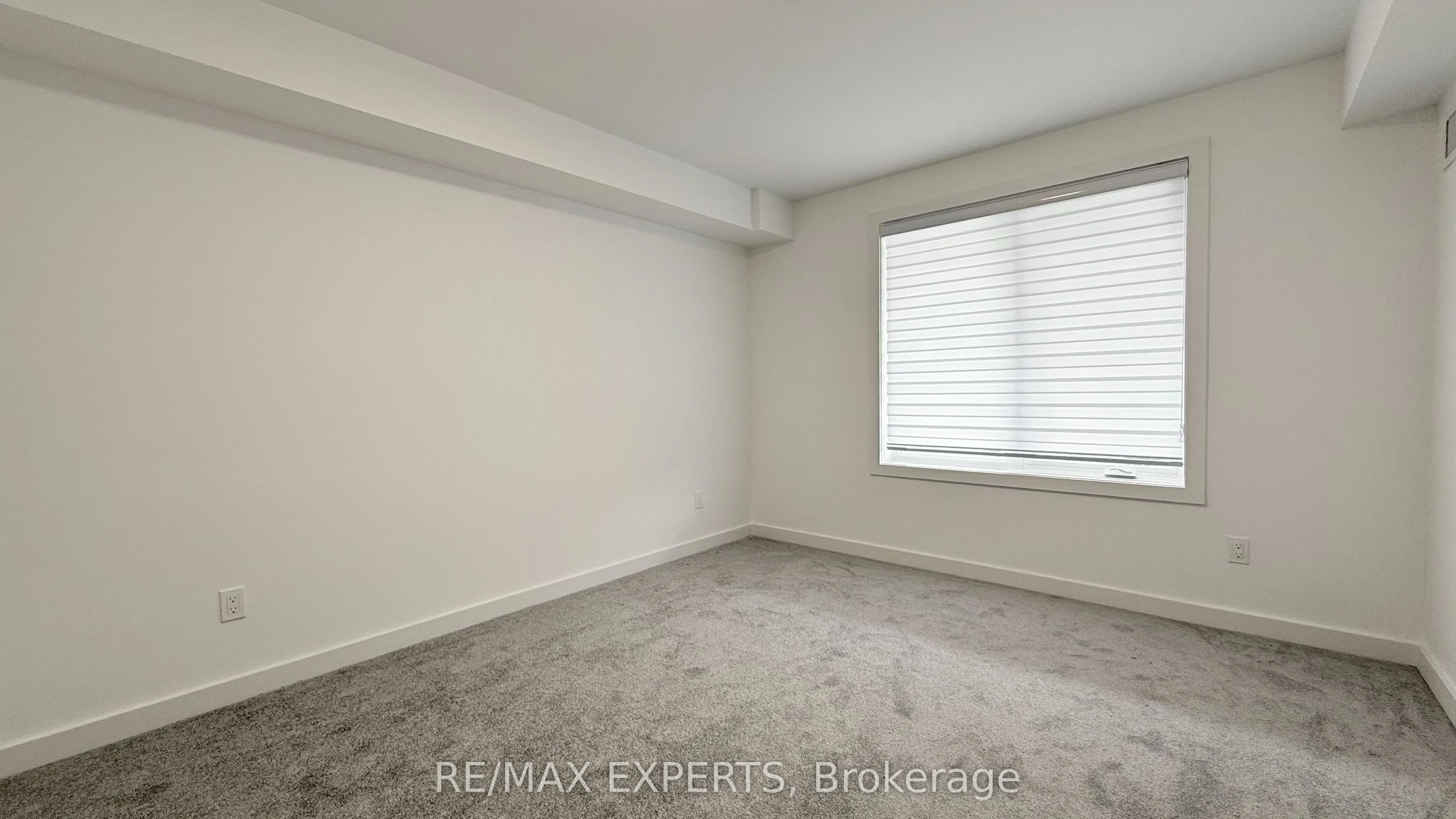 45 Connaught Avenue #302