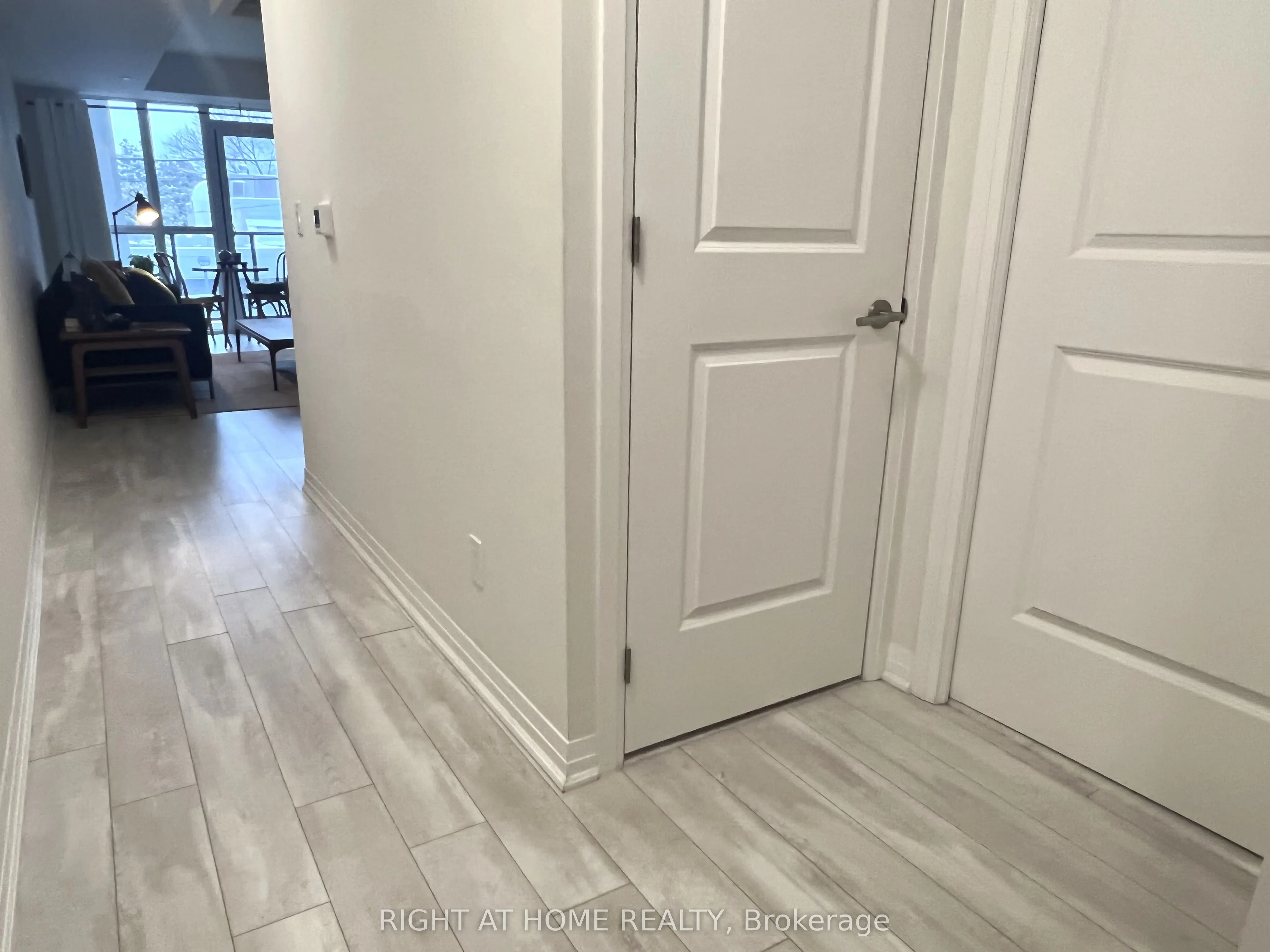 1630 Queen Street E, #202