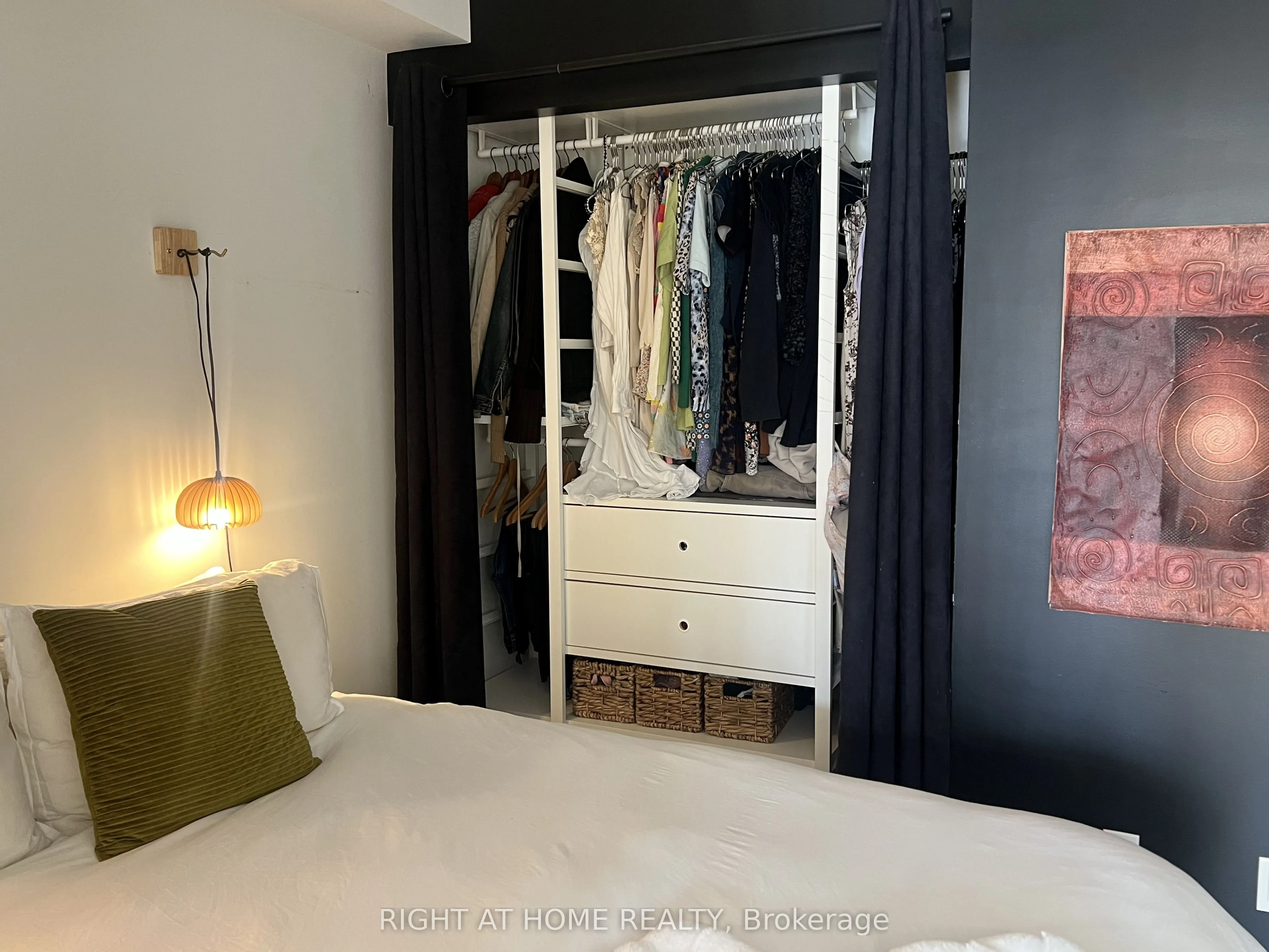 1630 Queen Street E, #202