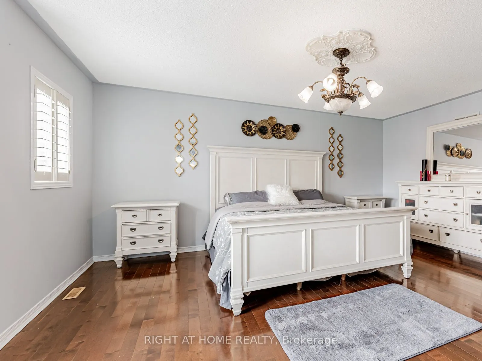 34 Loggerhead Grove