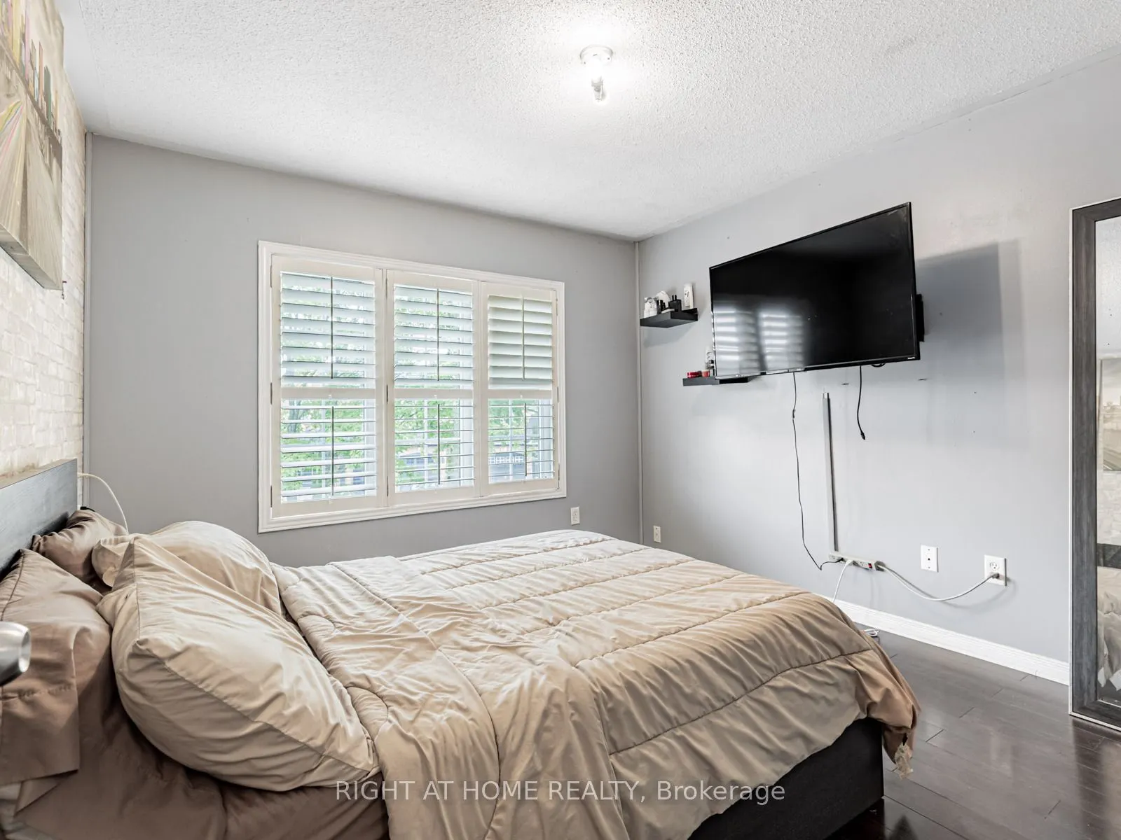 34 Loggerhead Grove