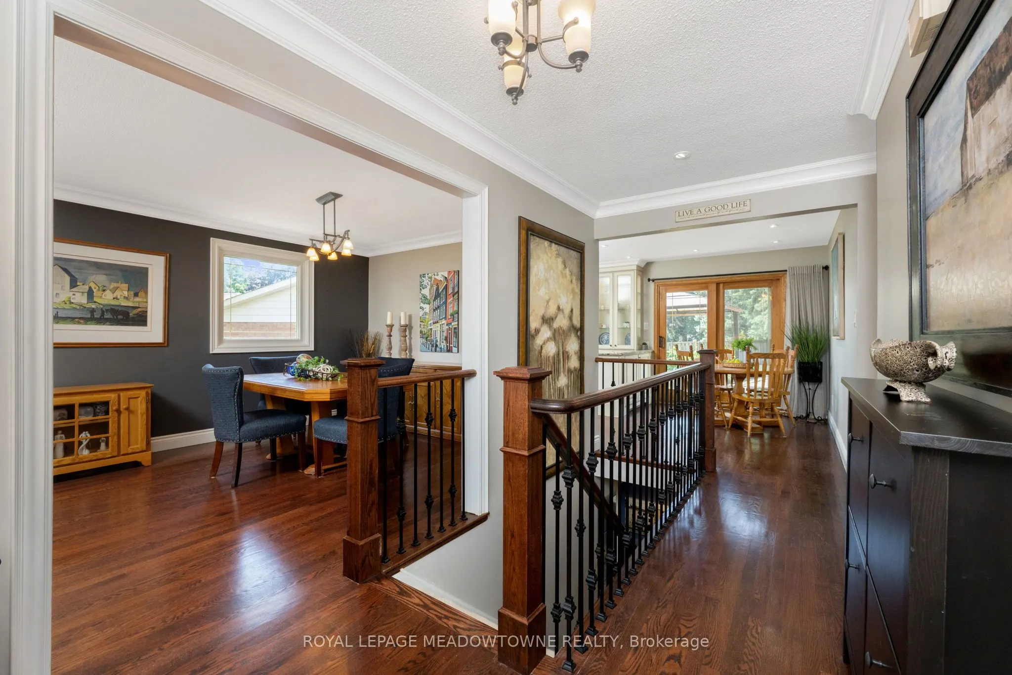 52 Canadian Oaks Drive