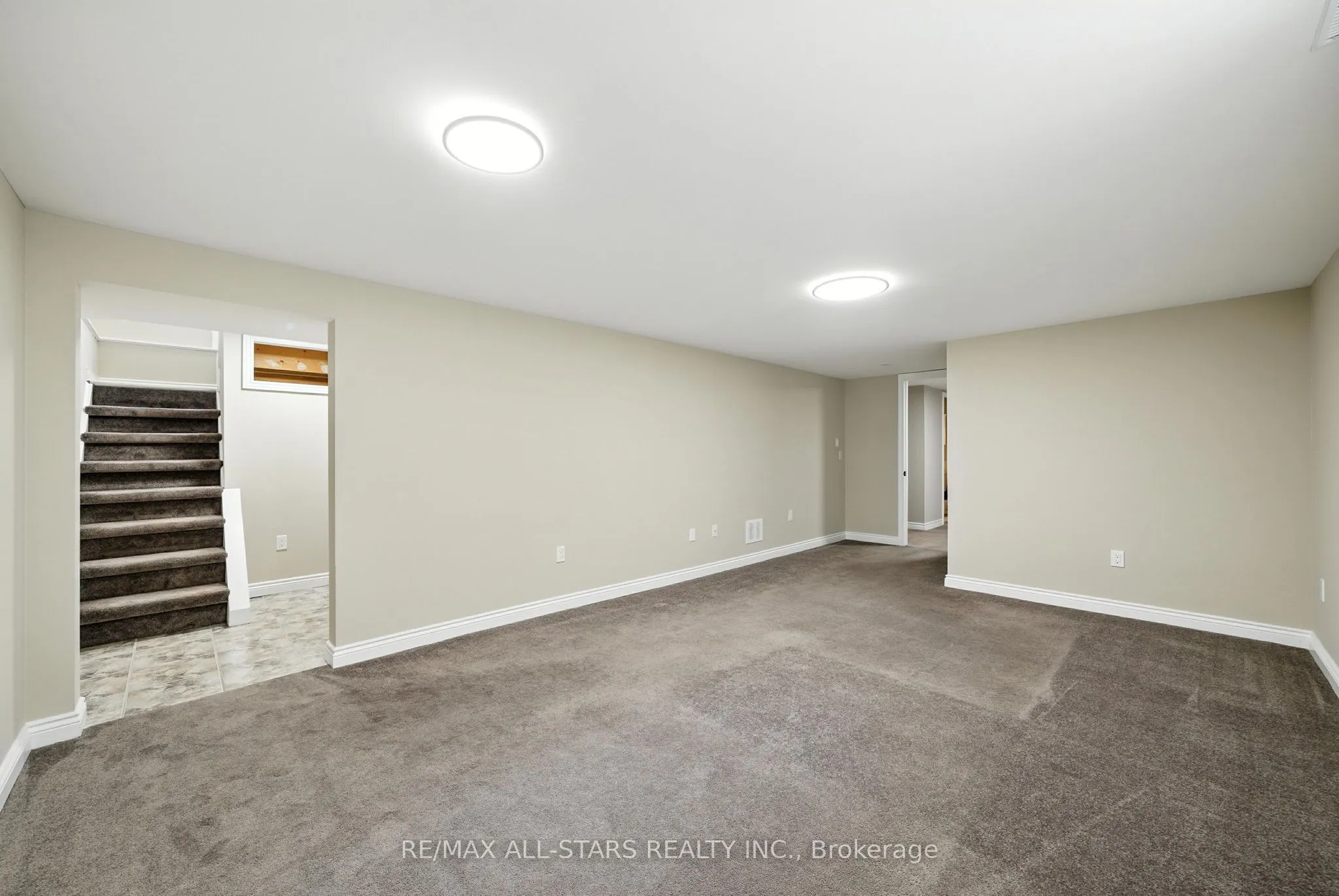 307 Cochrane Street