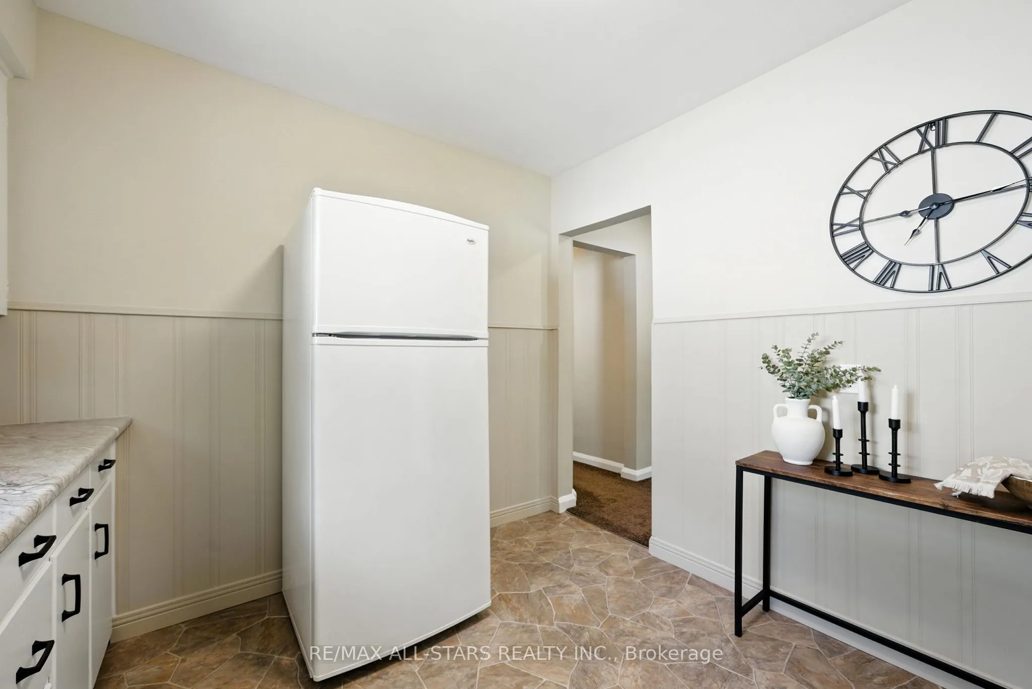 307 Cochrane Street