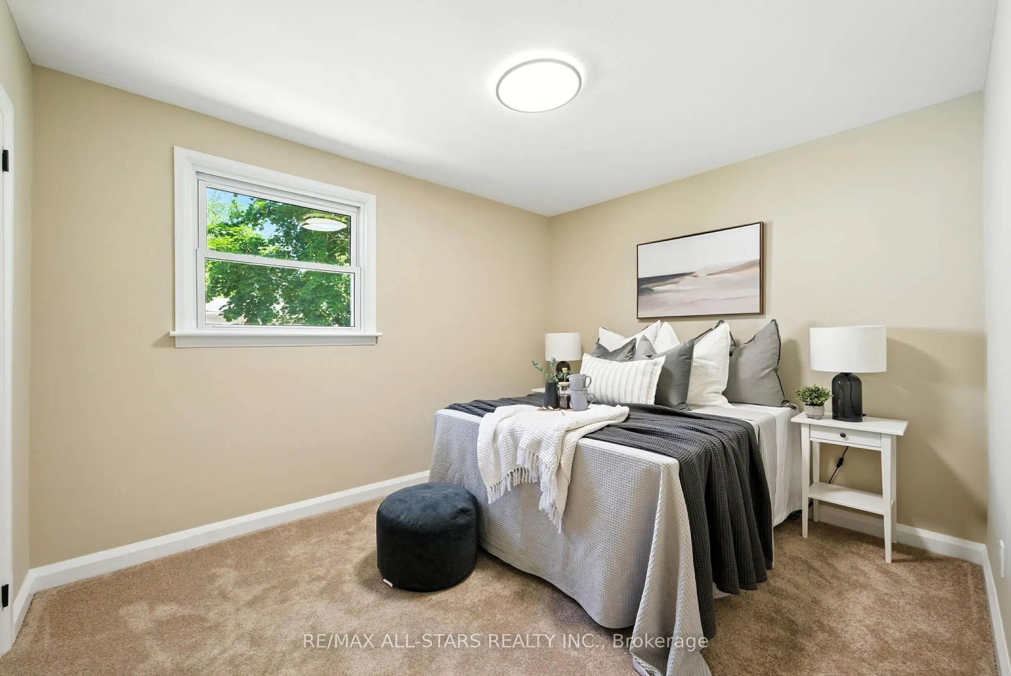 307 Cochrane Street