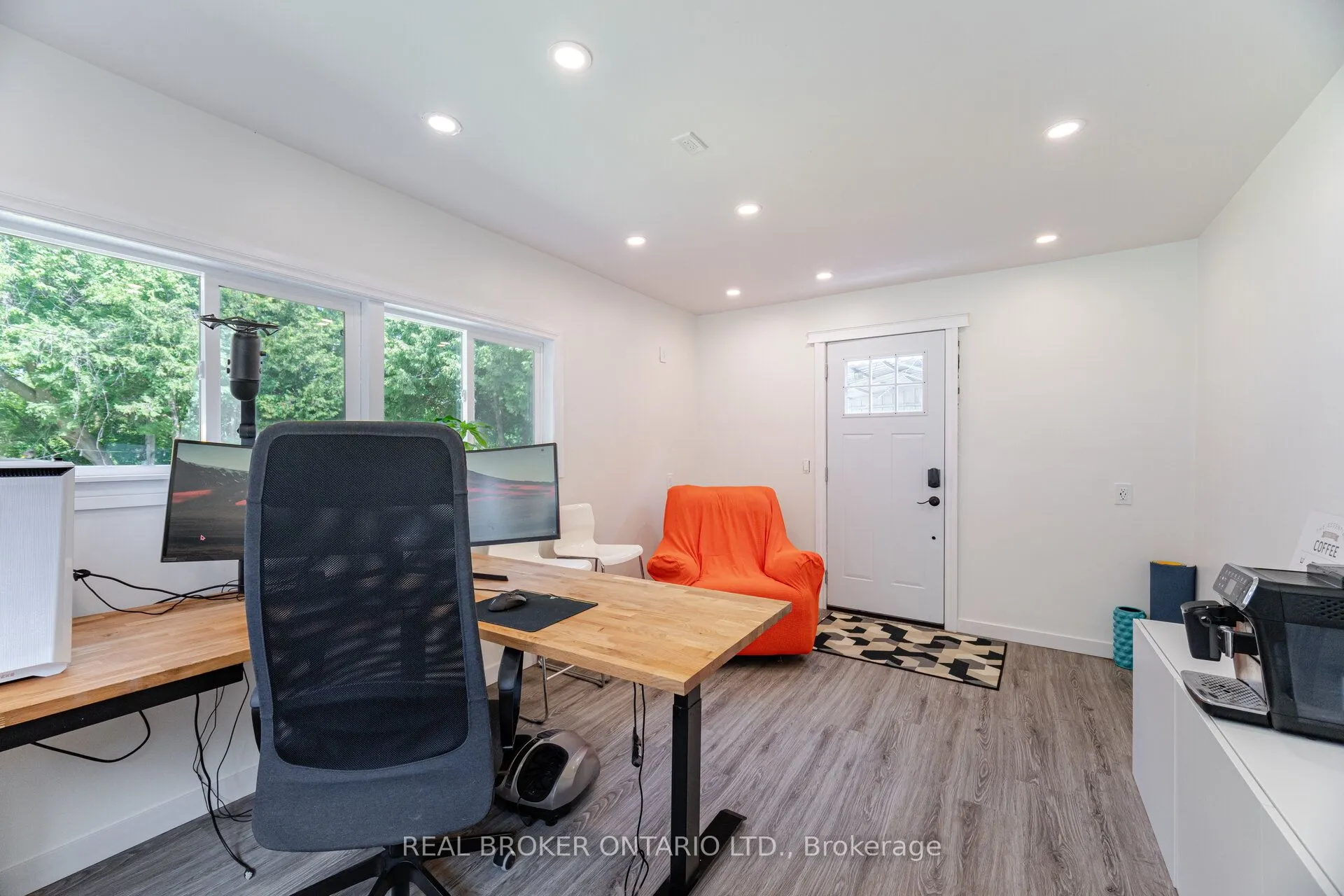 18 Adanac Drive