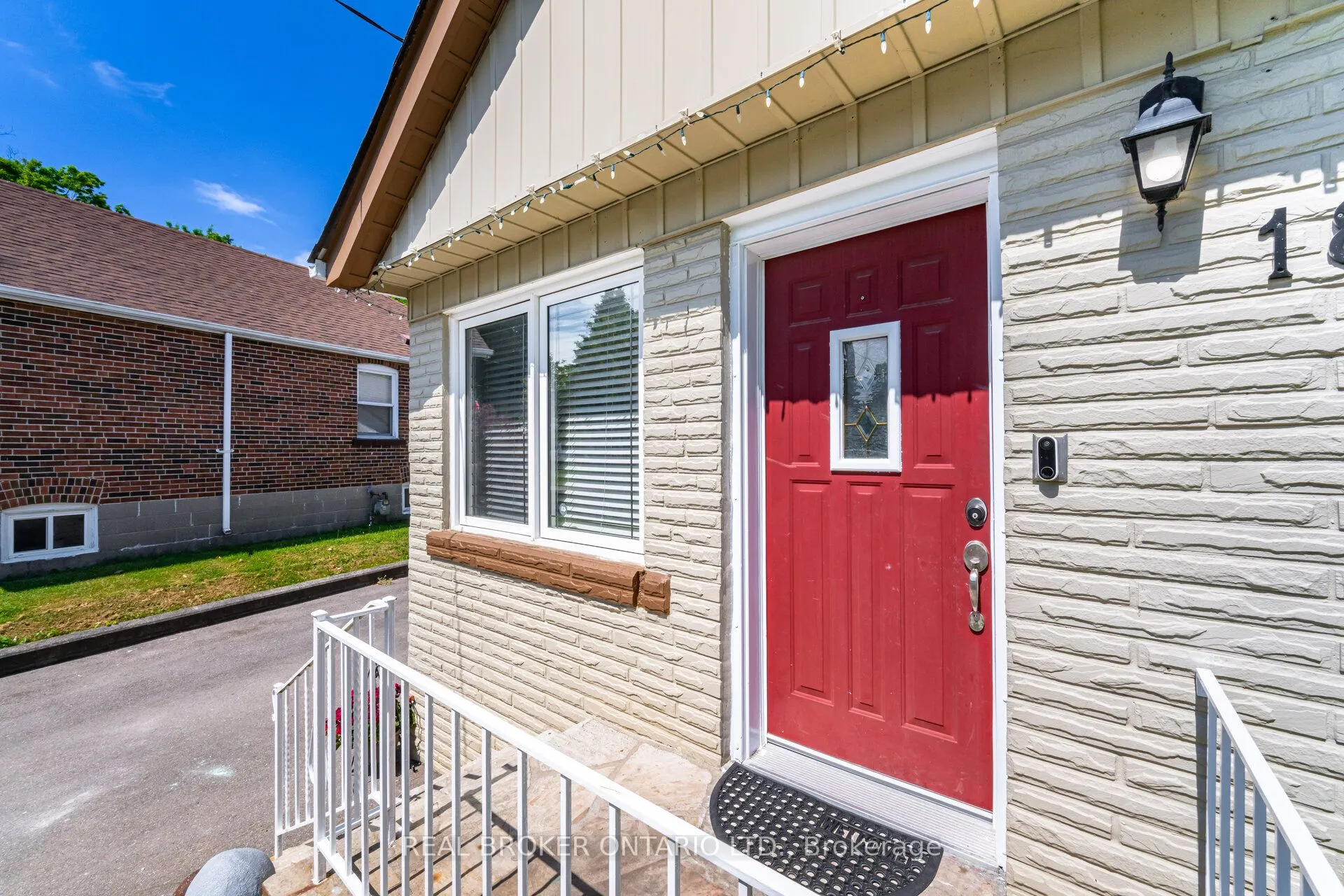 18 Adanac Drive