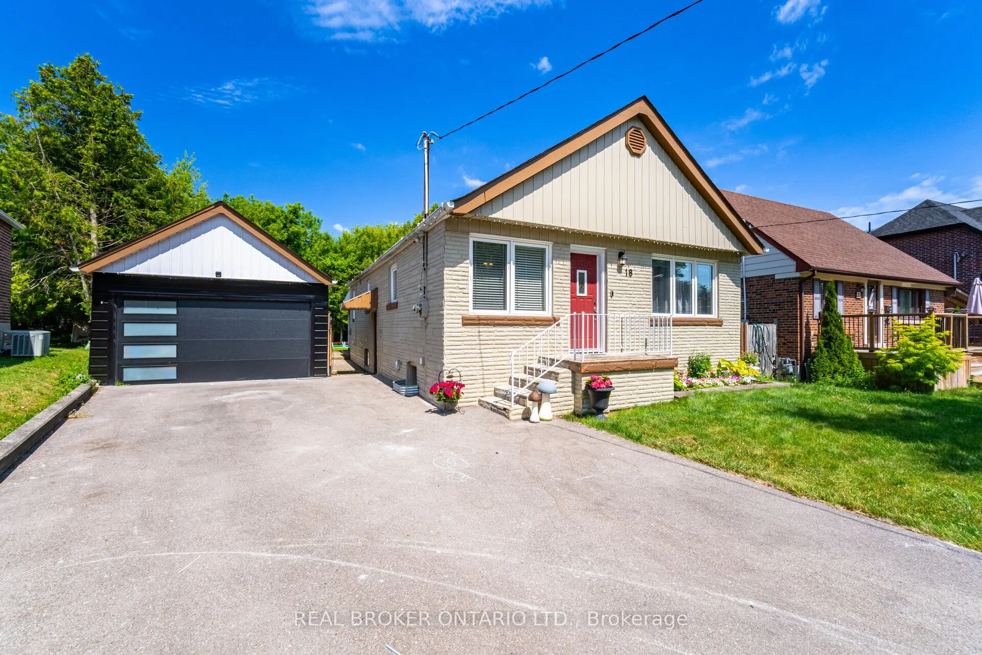18 Adanac Drive