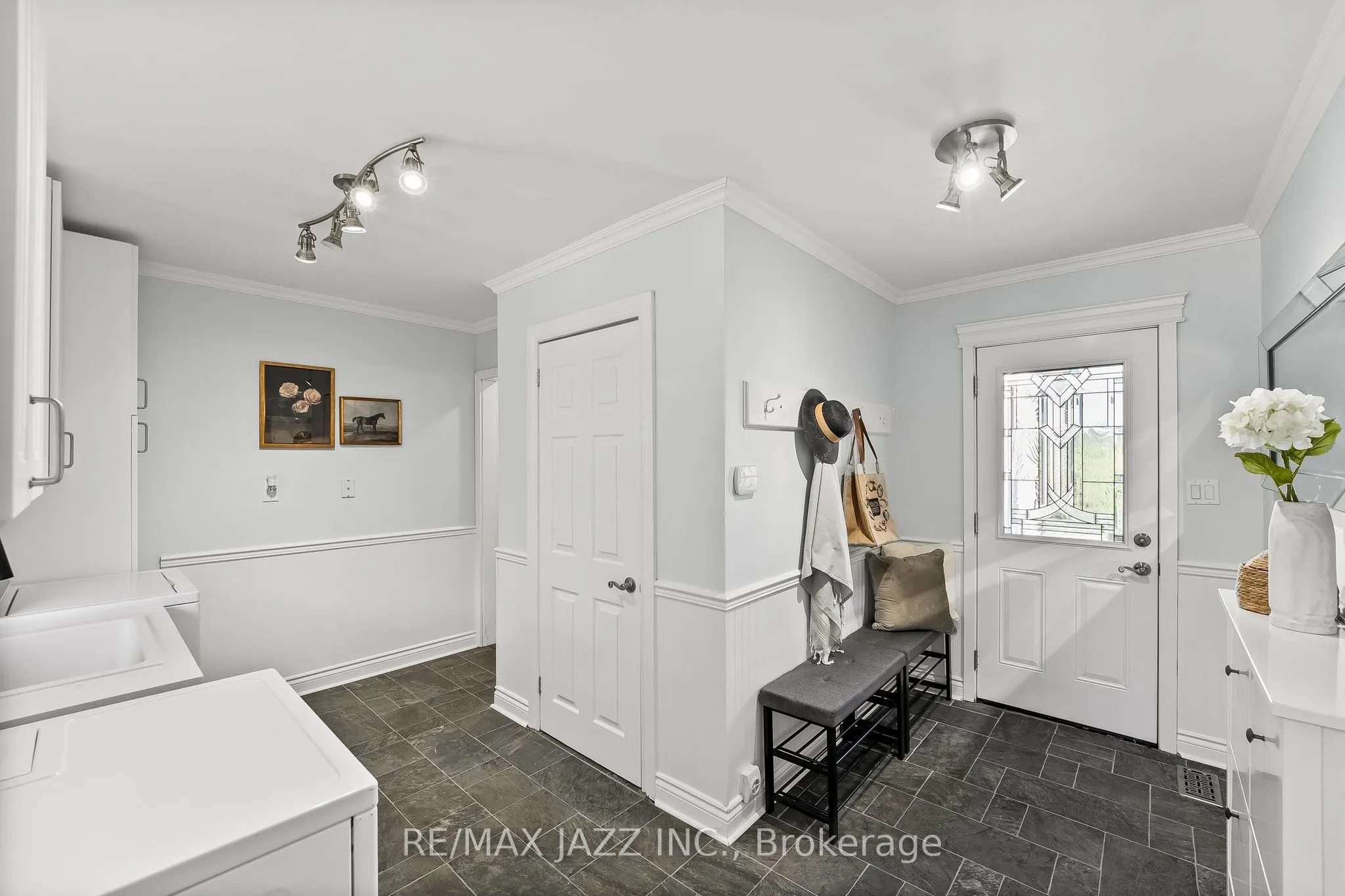 3476 Concession 8 Road