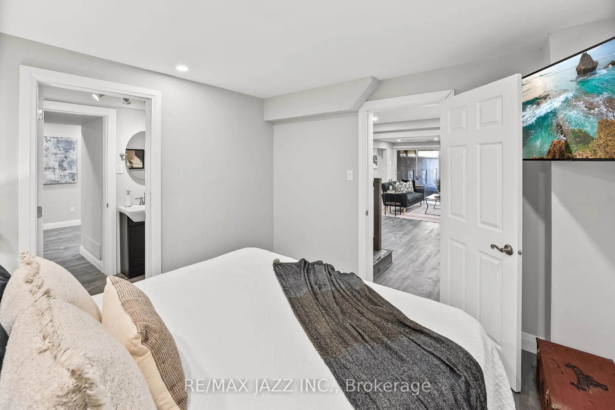 3476 Concession 8 Road