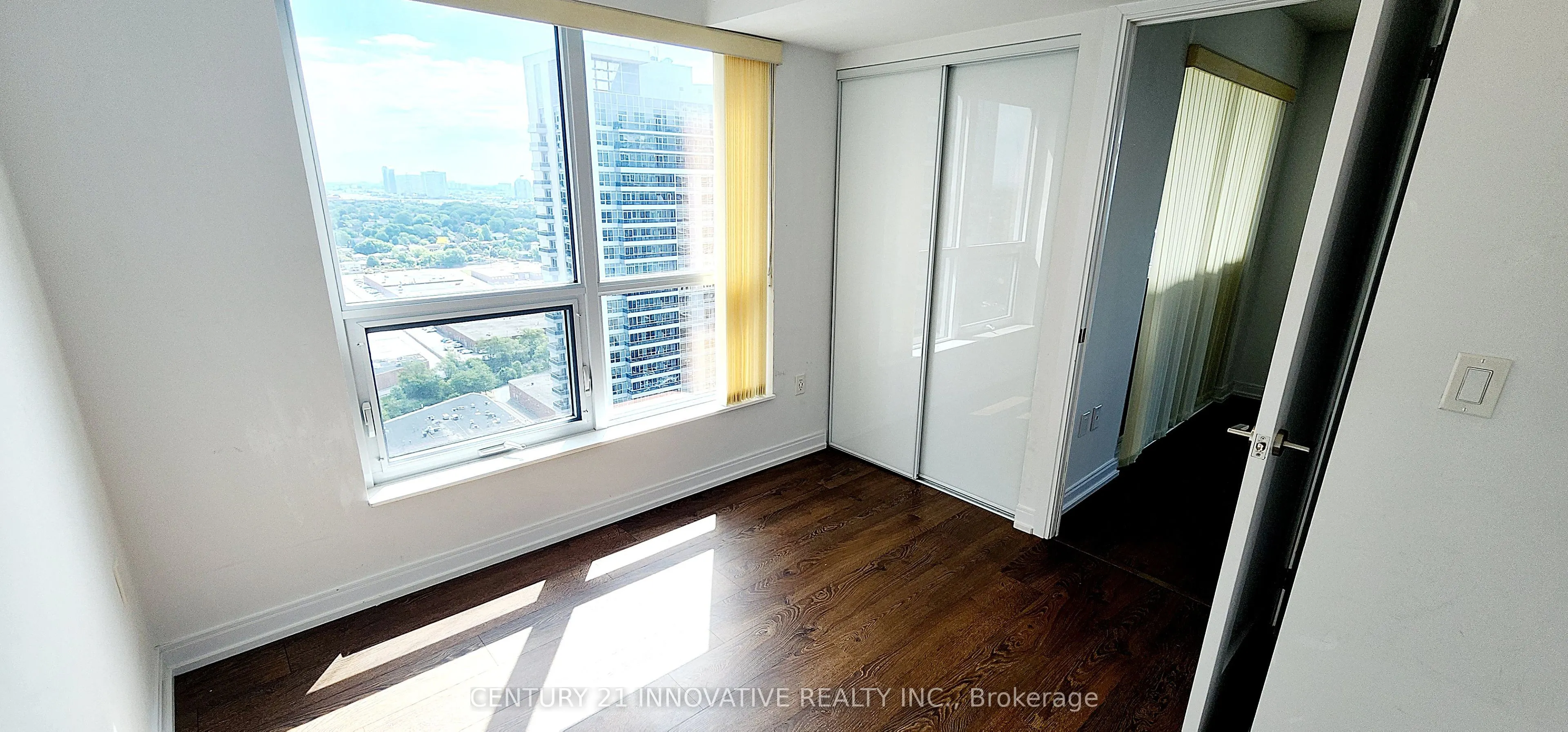 275 Village Green Square, #2616