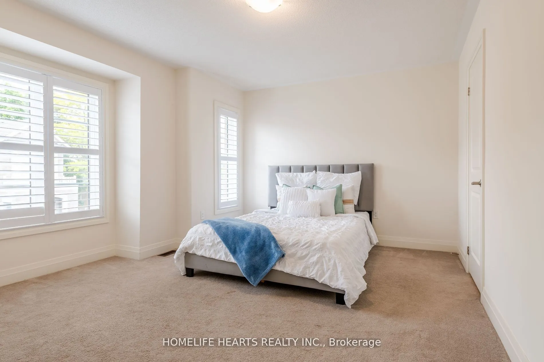 21 Hassard Short Lane