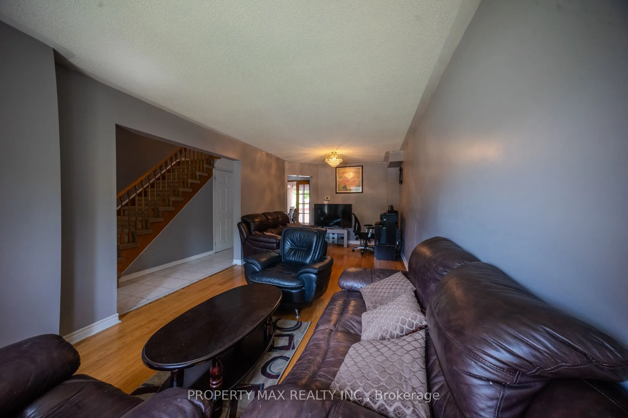 84 Bridlegrove Drive