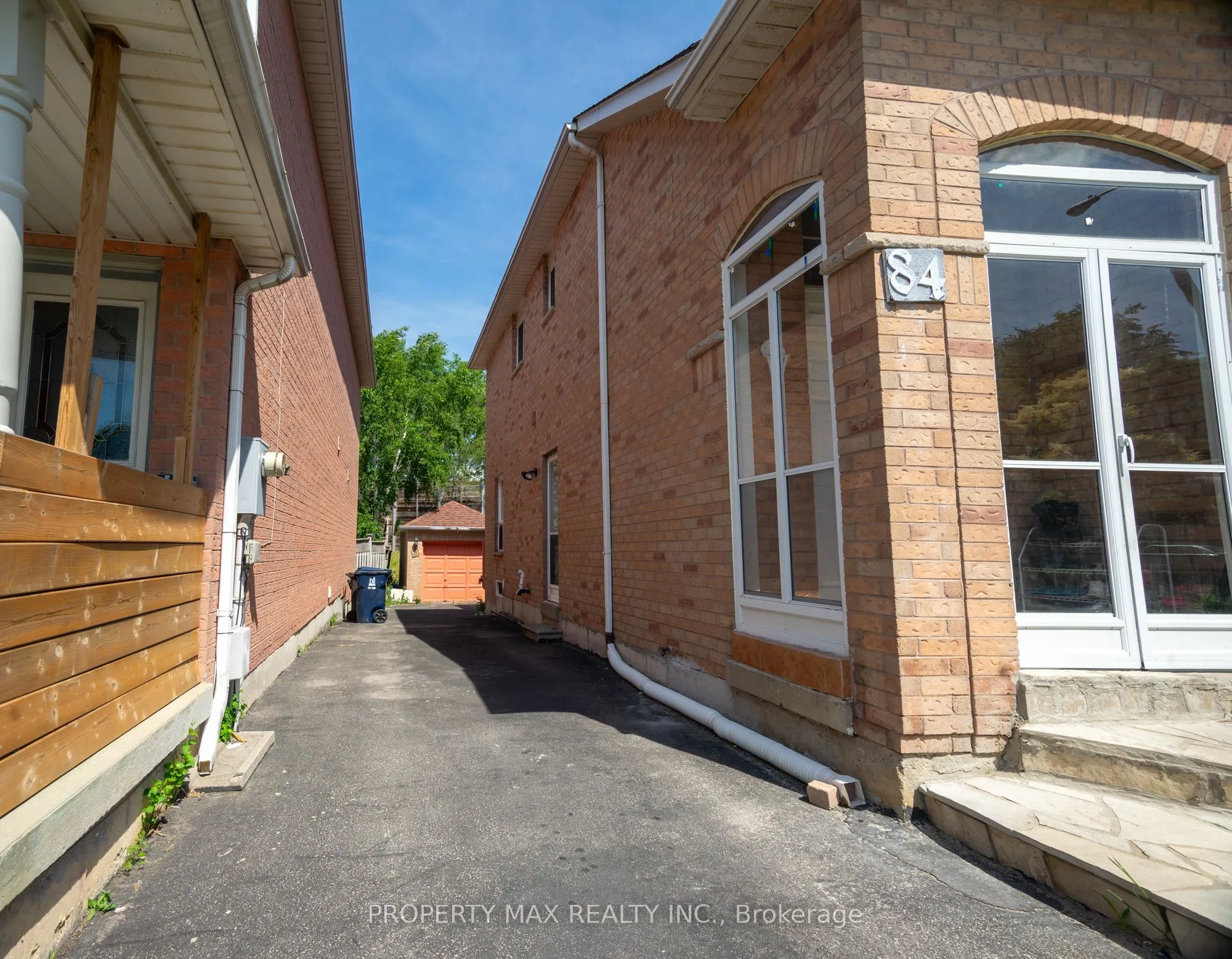84 Bridlegrove Drive
