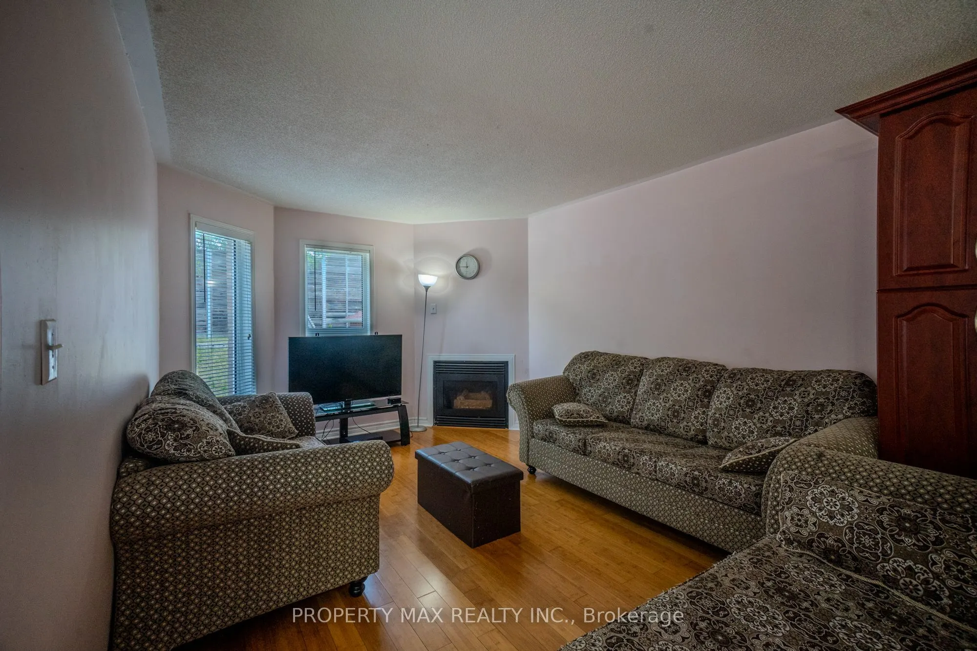 84 Bridlegrove Drive