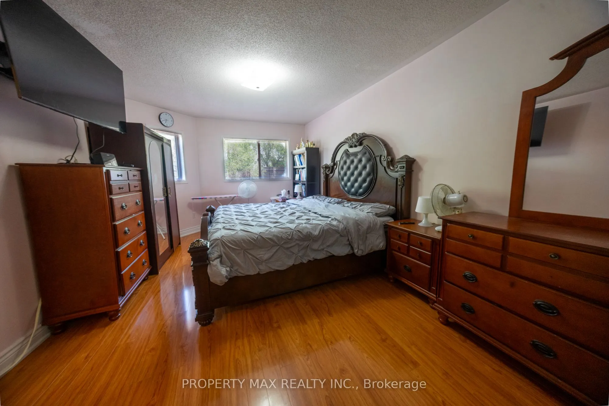 84 Bridlegrove Drive