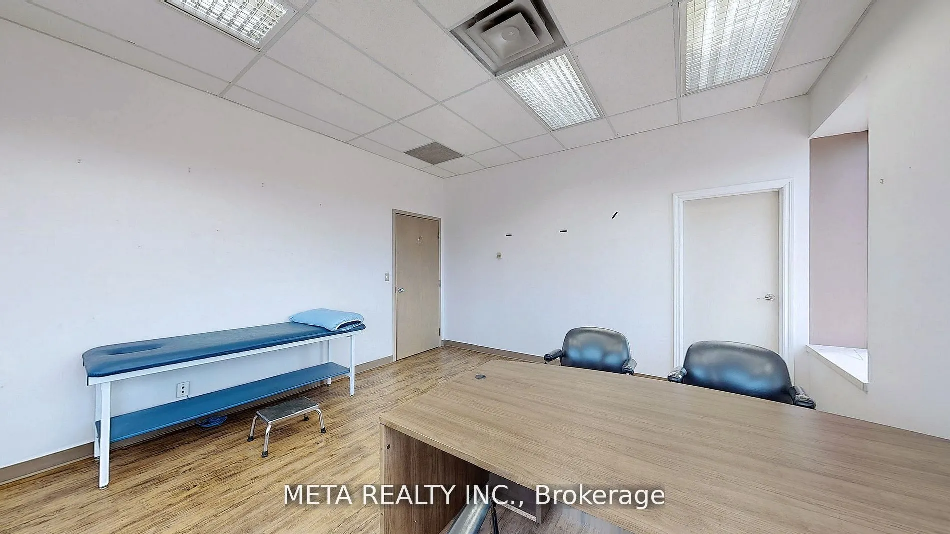 840 Coxwell Avenue, #304B