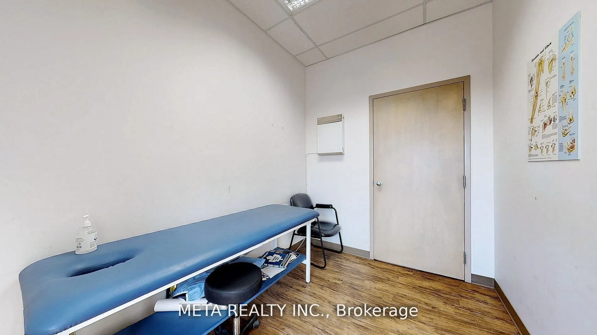 840 Coxwell Avenue, #304B