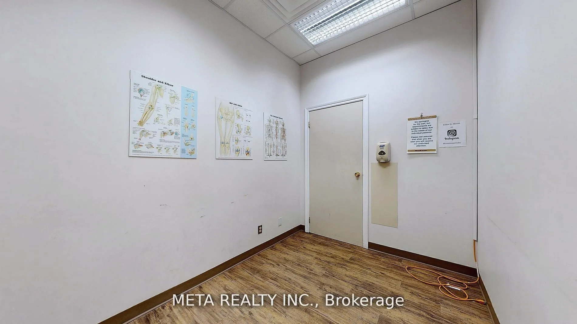 840 Coxwell Avenue, #304B