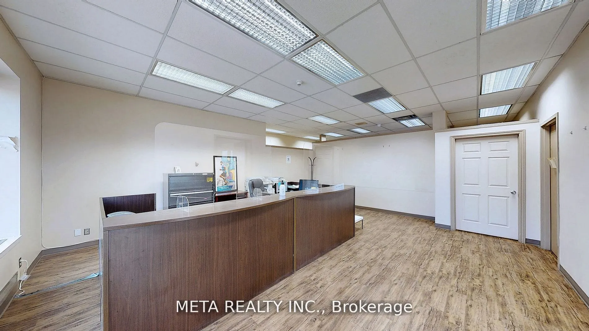 840 Coxwell Avenue, #304B