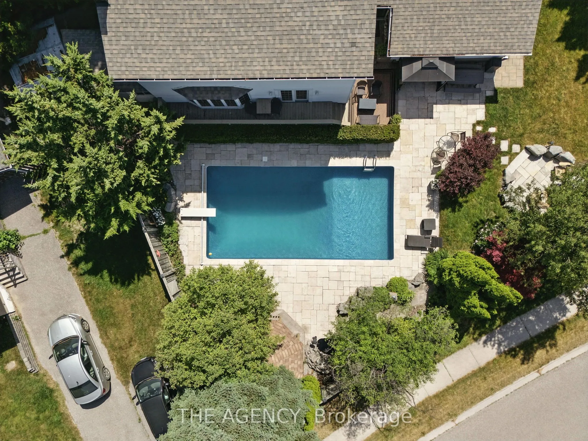 86 Mill Street