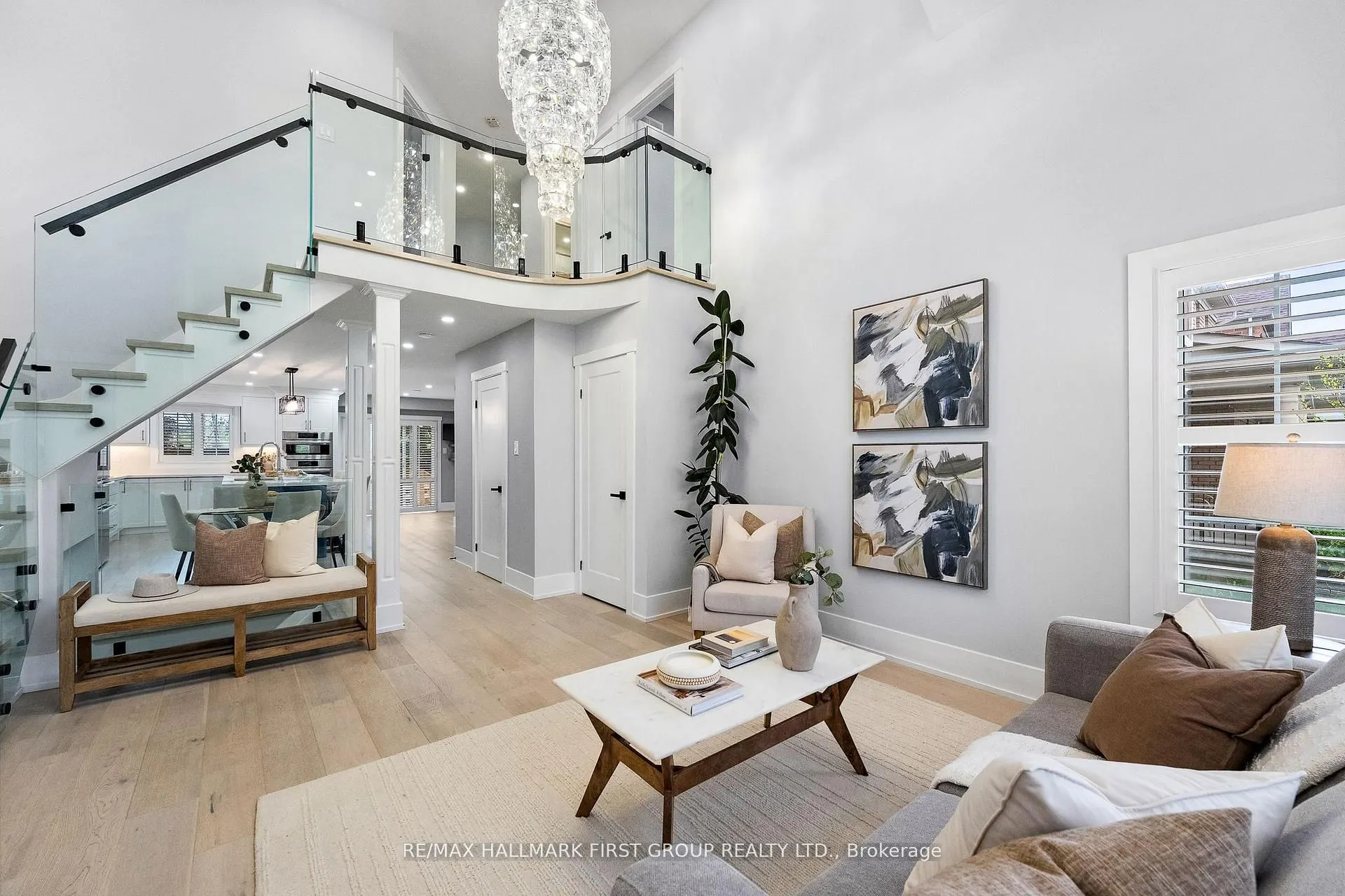 24 Grainger Crescent
