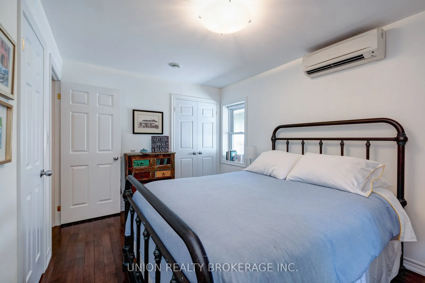 11 Bonfield Avenue