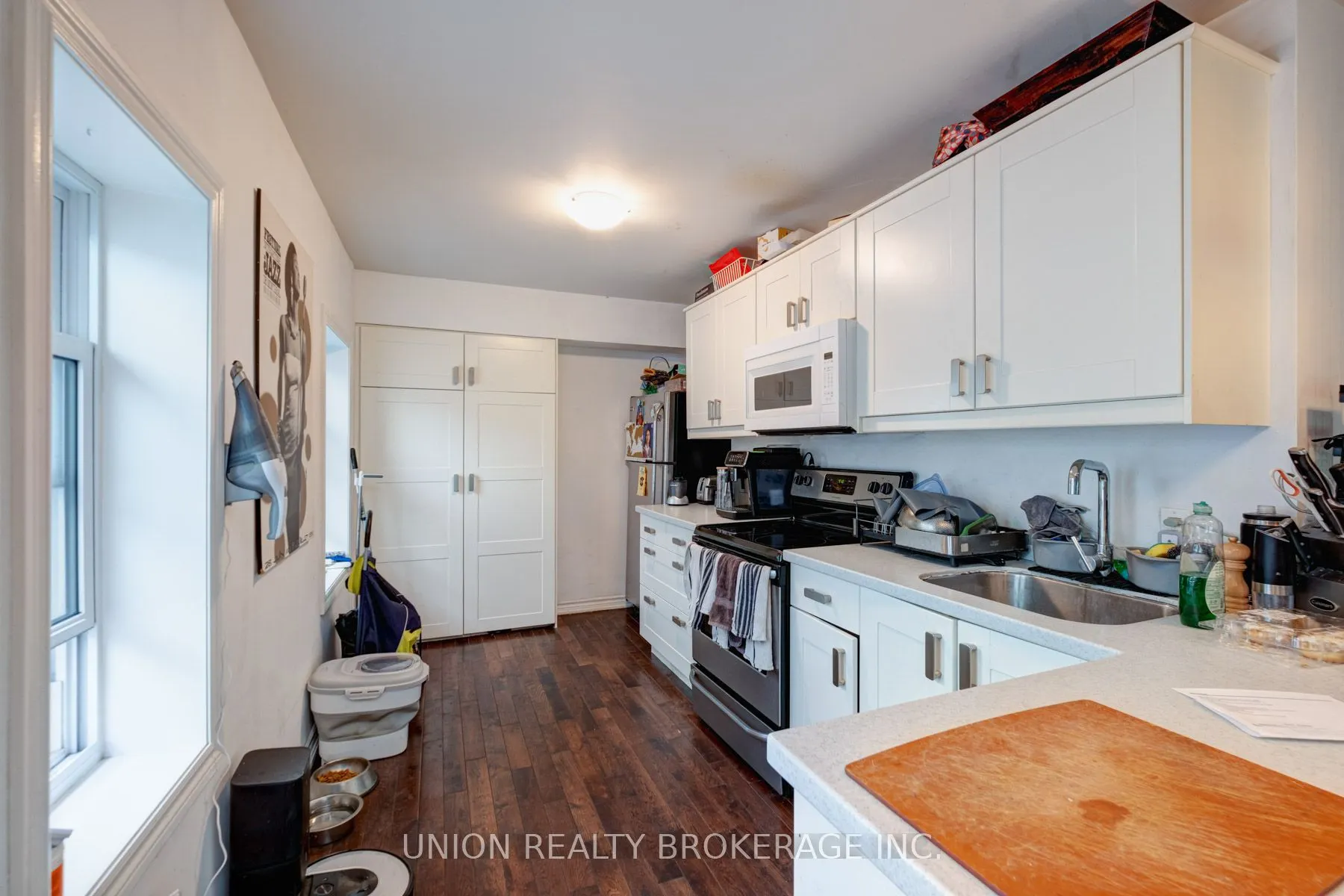 11 Bonfield Avenue