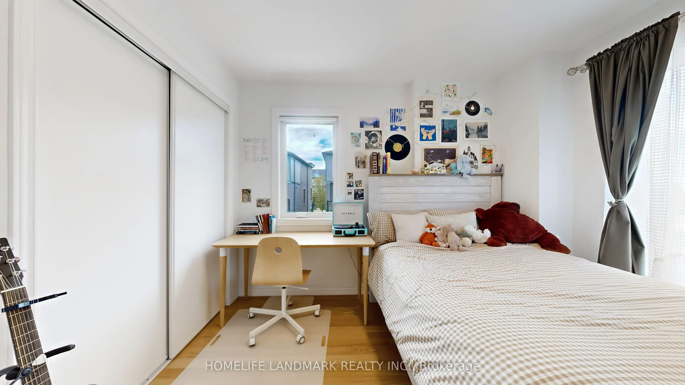 62 Sorbara Way