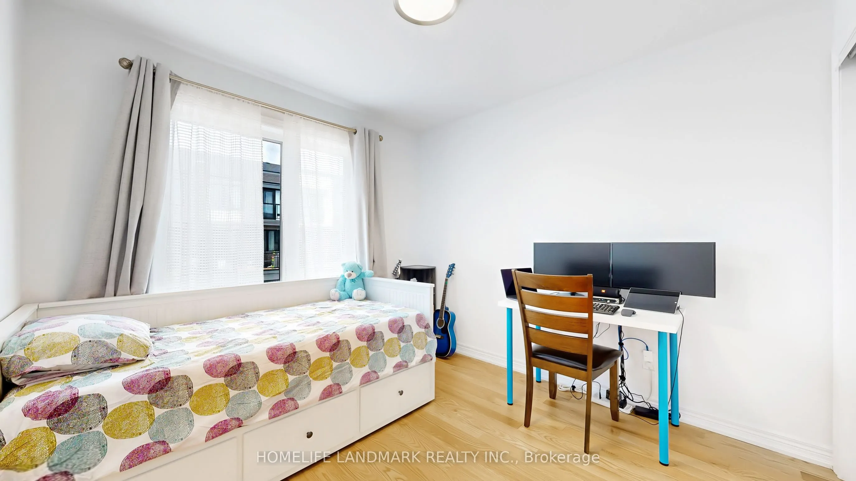 62 Sorbara Way