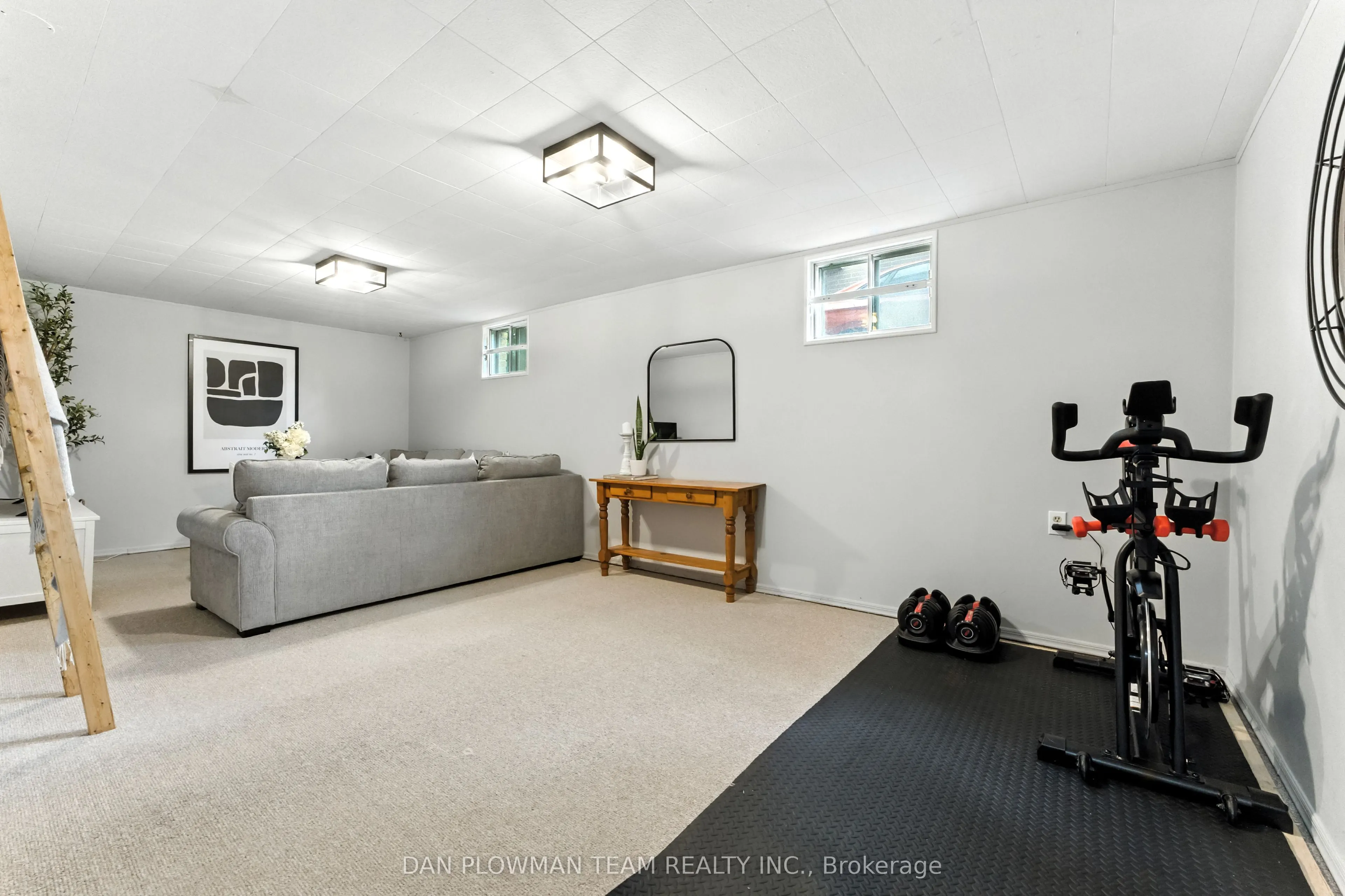 36 Forest Road