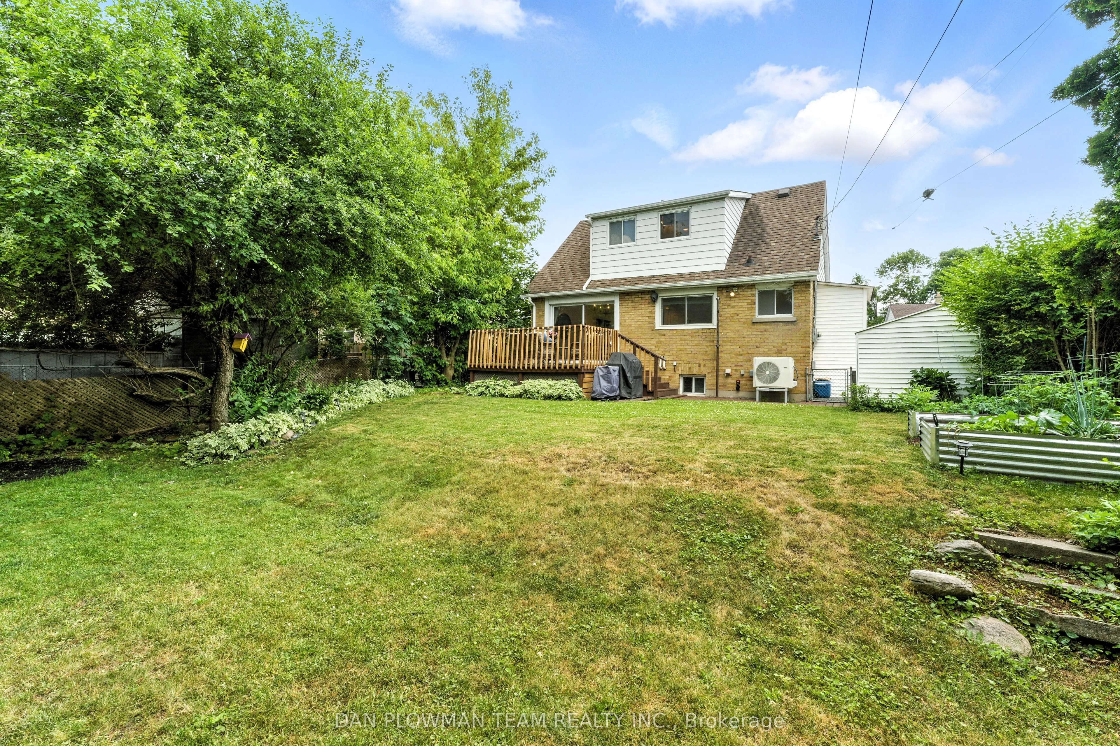36 Forest Road