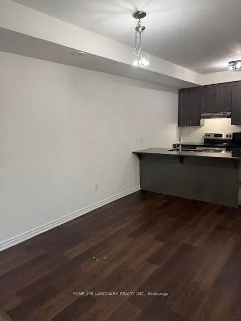 15 Heron Park Place S, #14