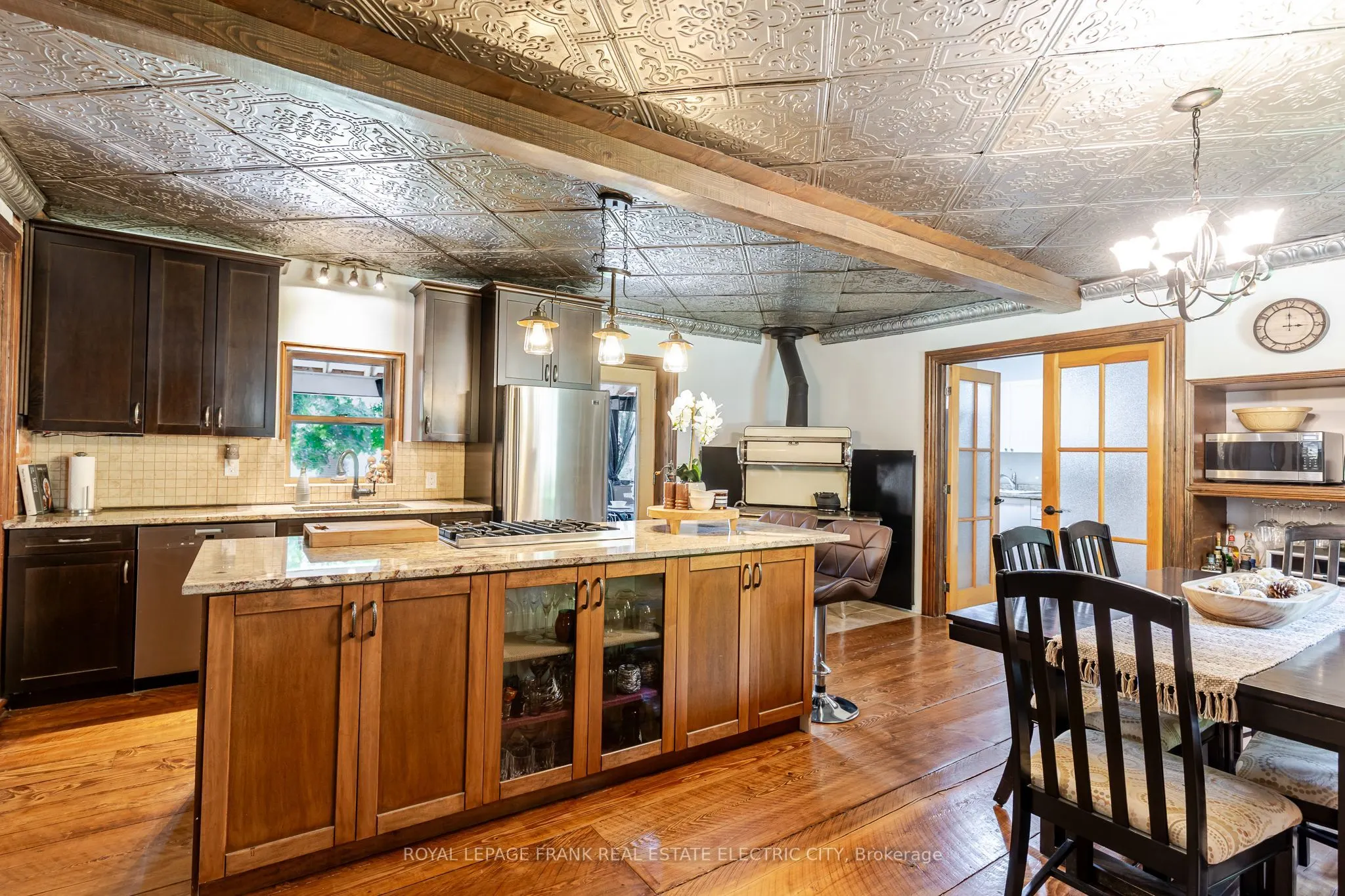 4242 Cedar Valley Road