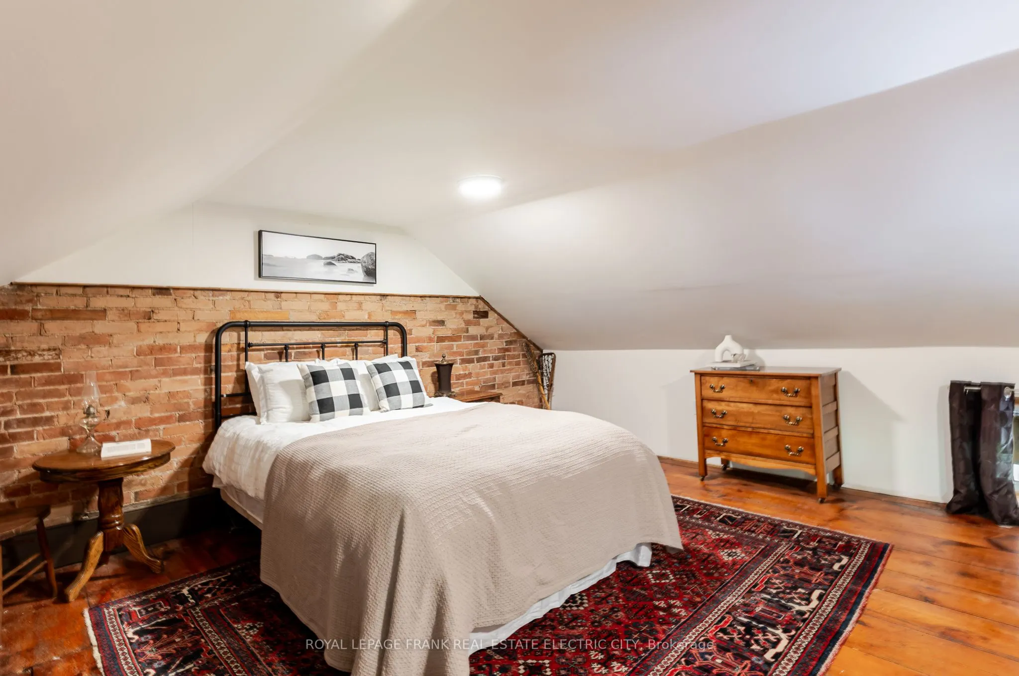 4242 Cedar Valley Road