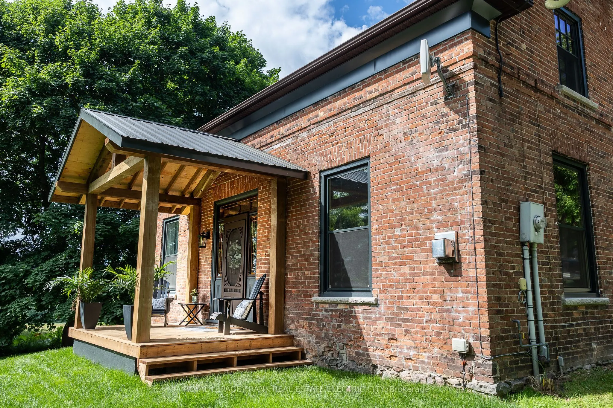 4242 Cedar Valley Road