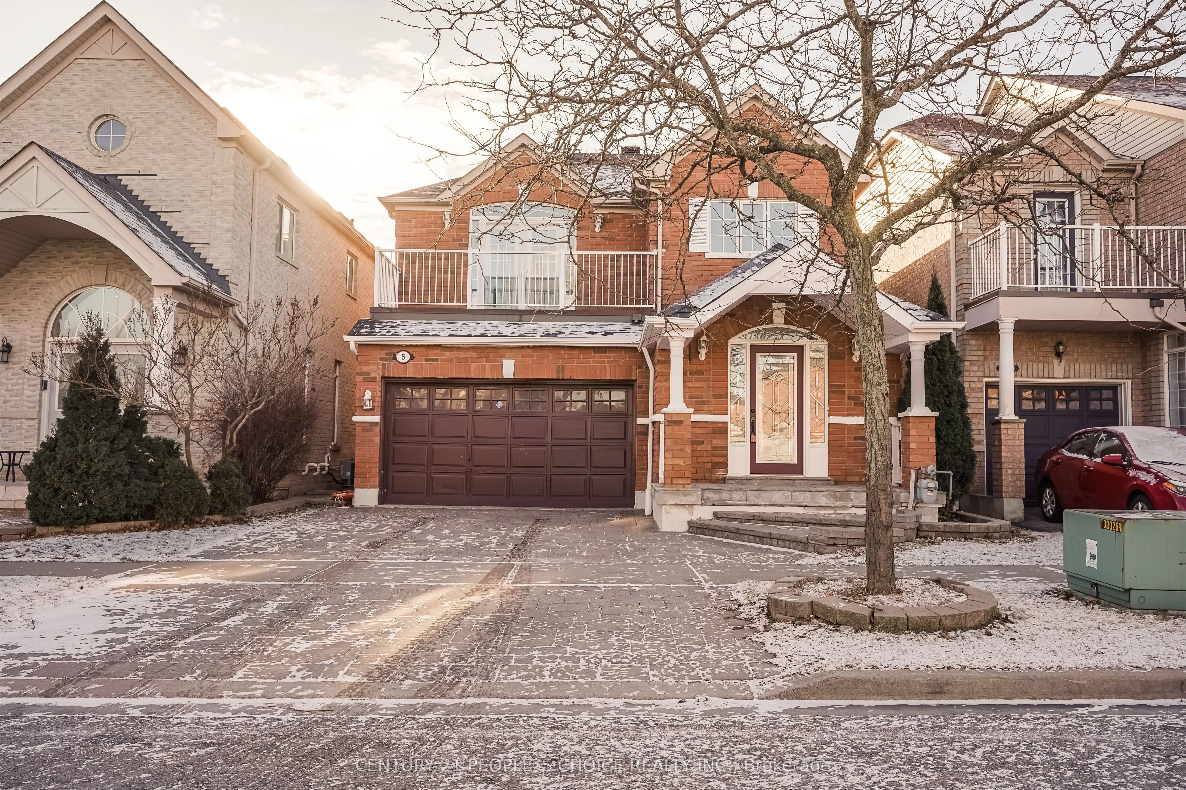 5 Dent Street