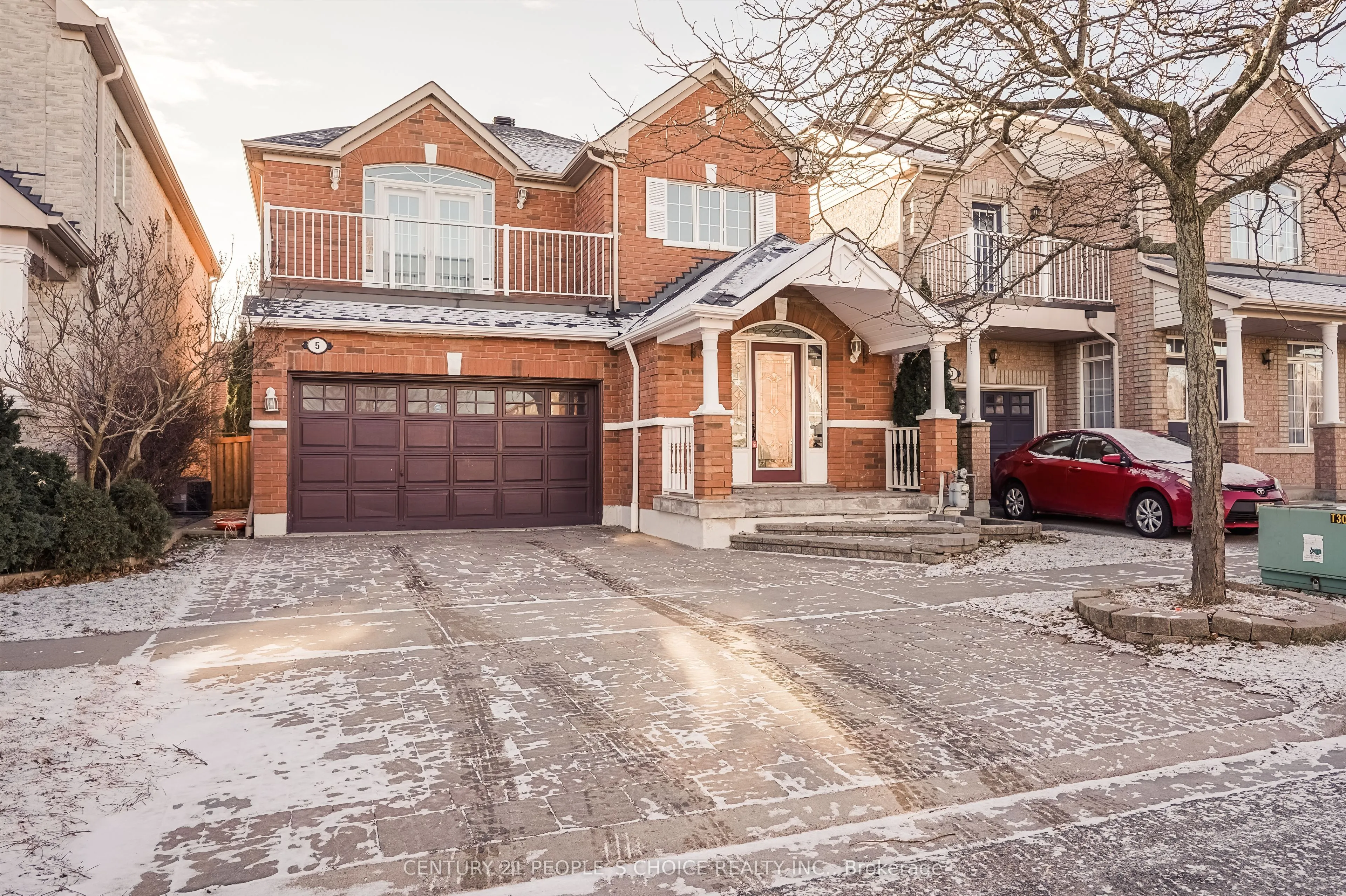 5 Dent Street
