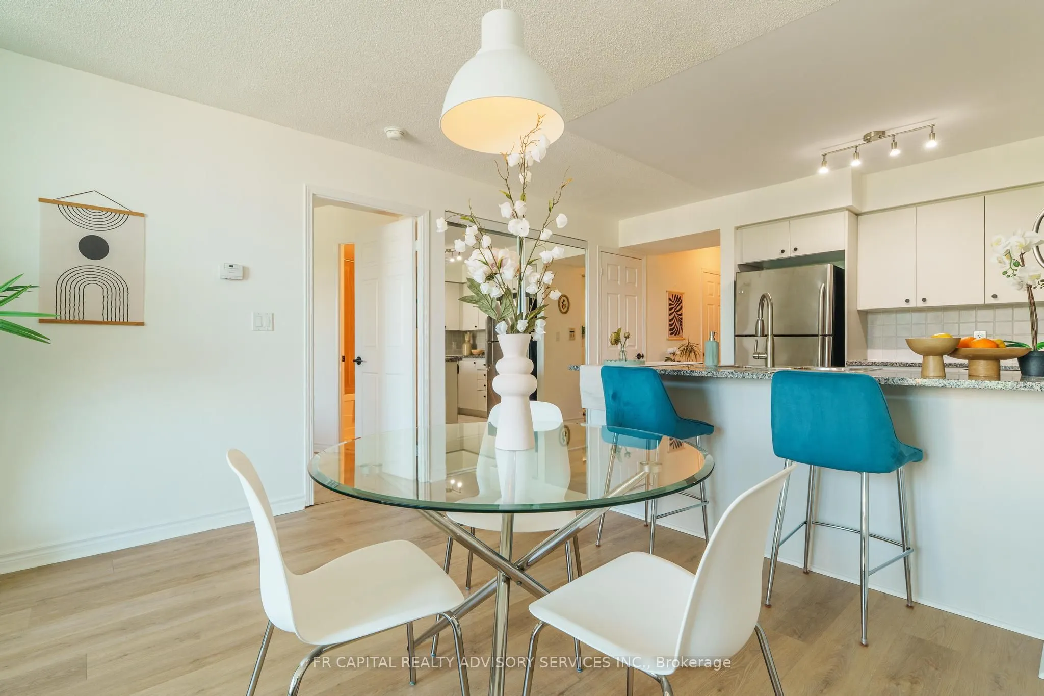 68 Grangeway Avenue, #1102