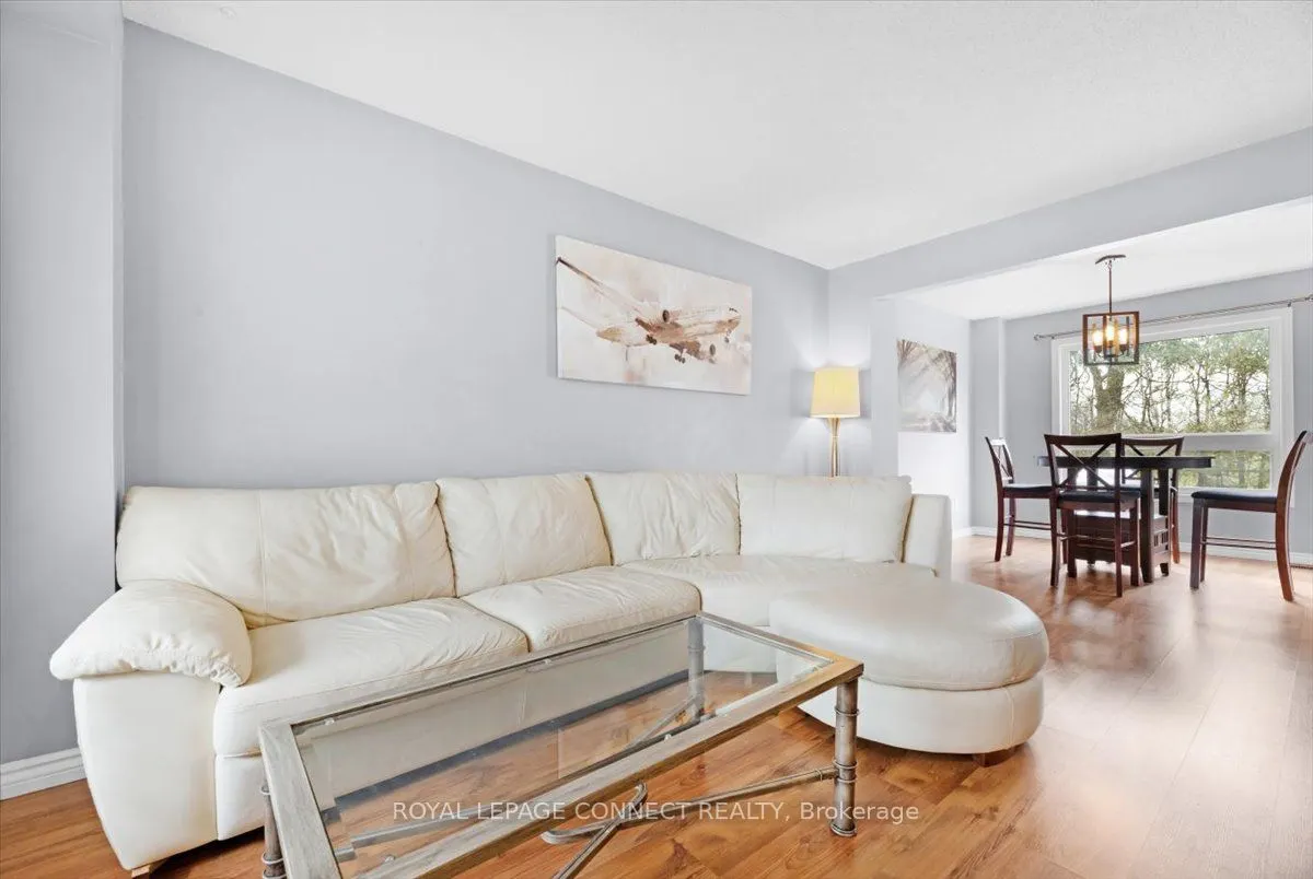 54 Parklawn Drive W